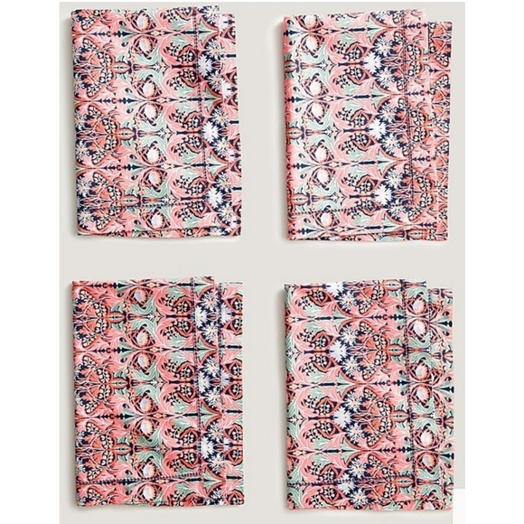 21. J.Crew Limited-edition set-of-four placemats in Liberty® fabrics - Picture 2 of 5